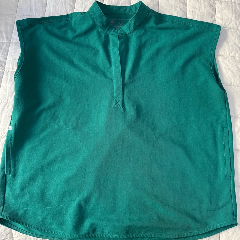 FIGS Rafaela Oversized Scrub Top Hunter Green L